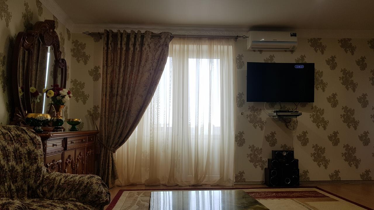 Люкс Апартаменты Центр Suchumi Exteriér fotografie